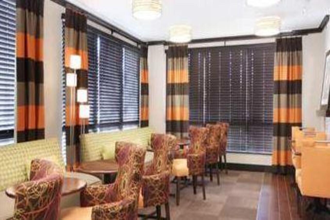 Hampton Inn Overland Park Dış mekan fotoğraf