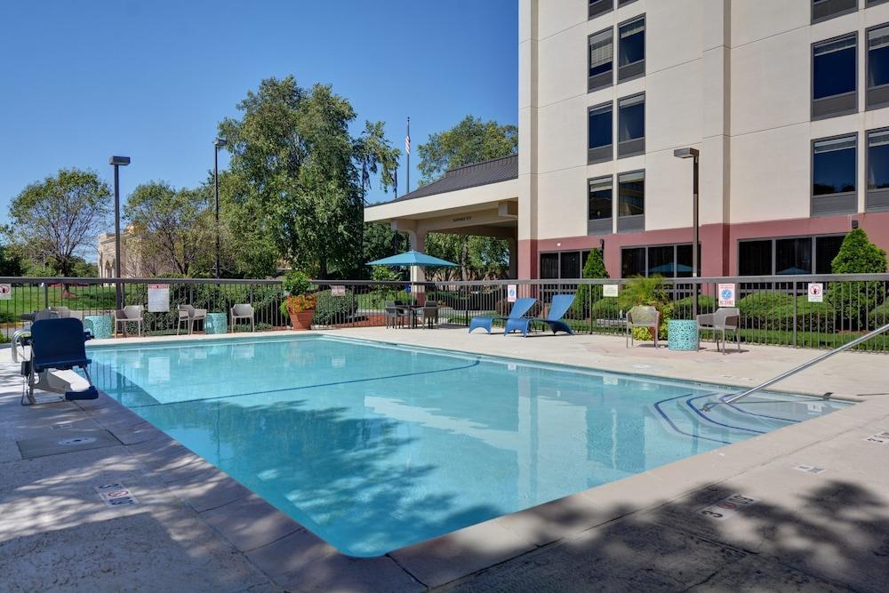 Hampton Inn Overland Park Dış mekan fotoğraf
