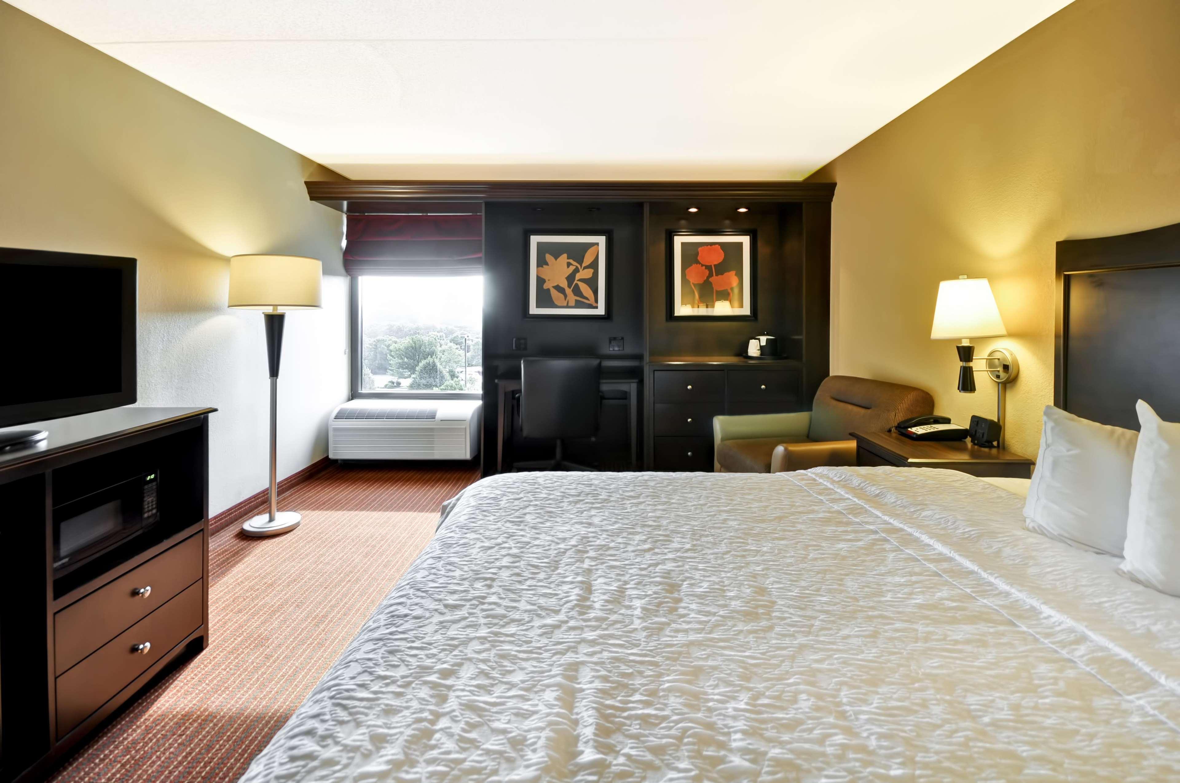 Hampton Inn Overland Park Dış mekan fotoğraf