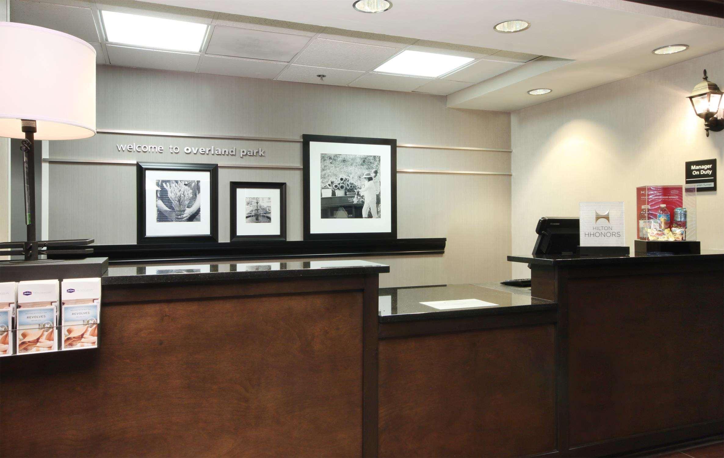 Hampton Inn Overland Park İç mekan fotoğraf