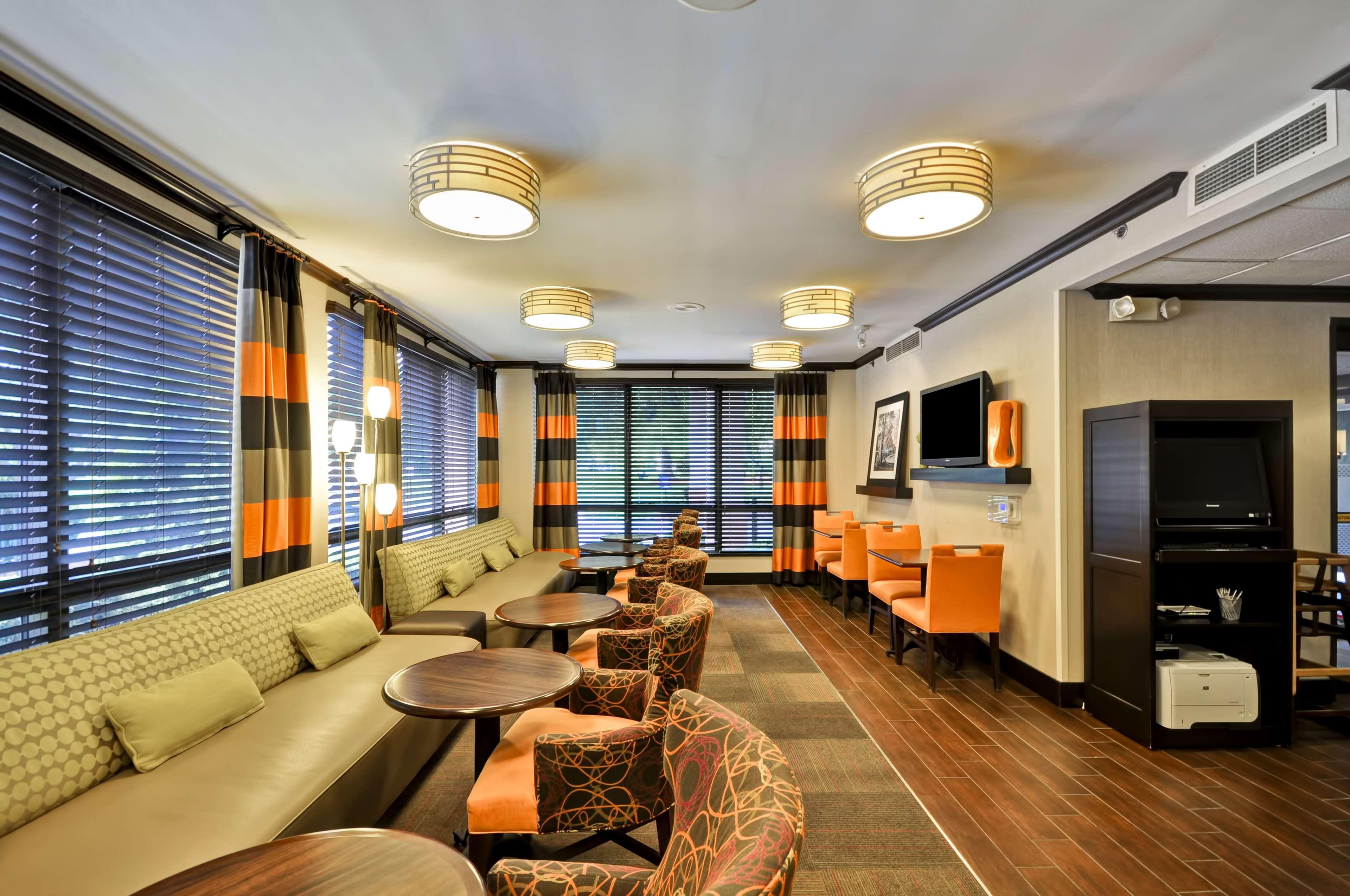 Hampton Inn Overland Park Dış mekan fotoğraf