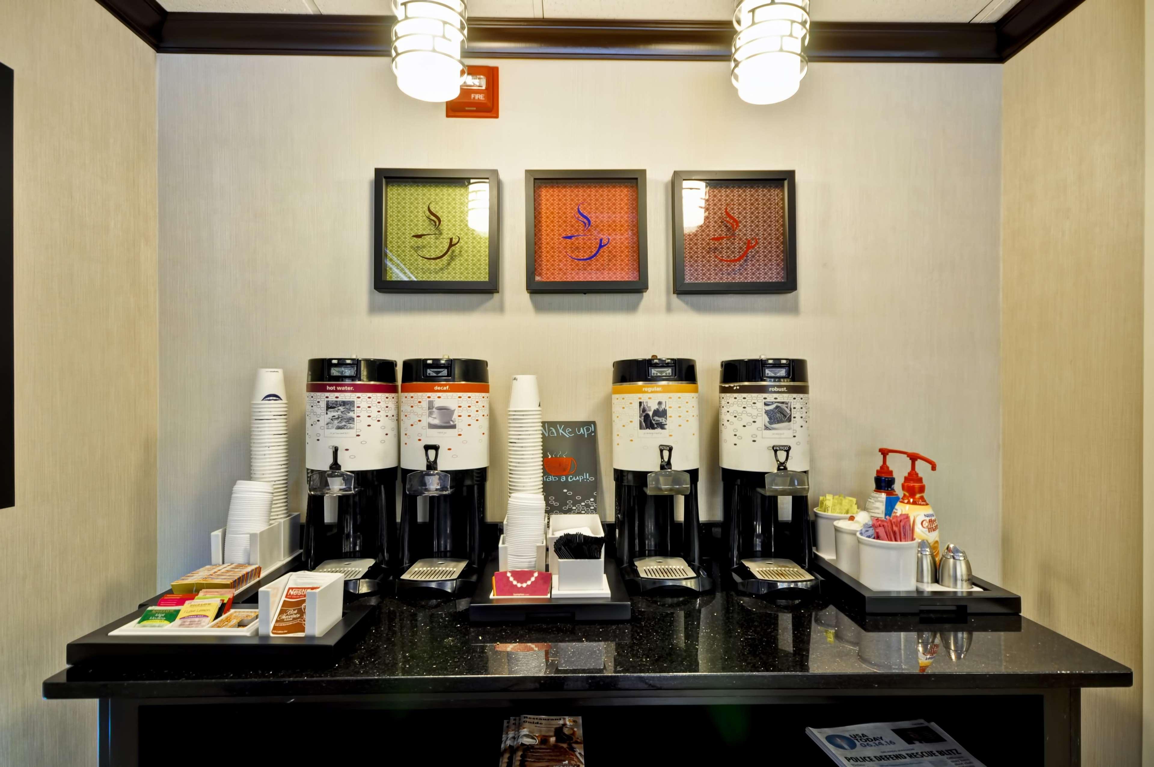 Hampton Inn Overland Park Dış mekan fotoğraf