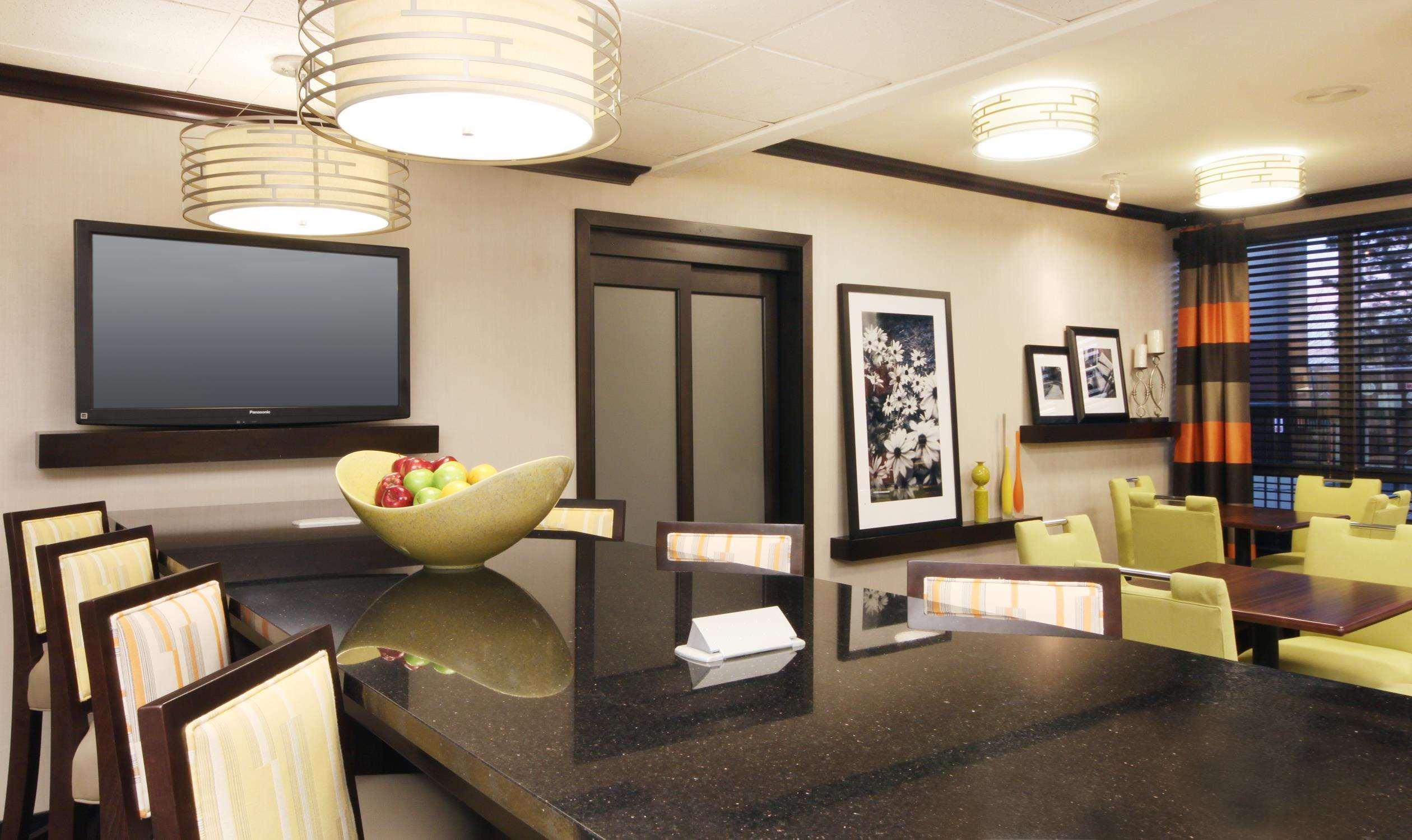 Hampton Inn Overland Park Restoran fotoğraf