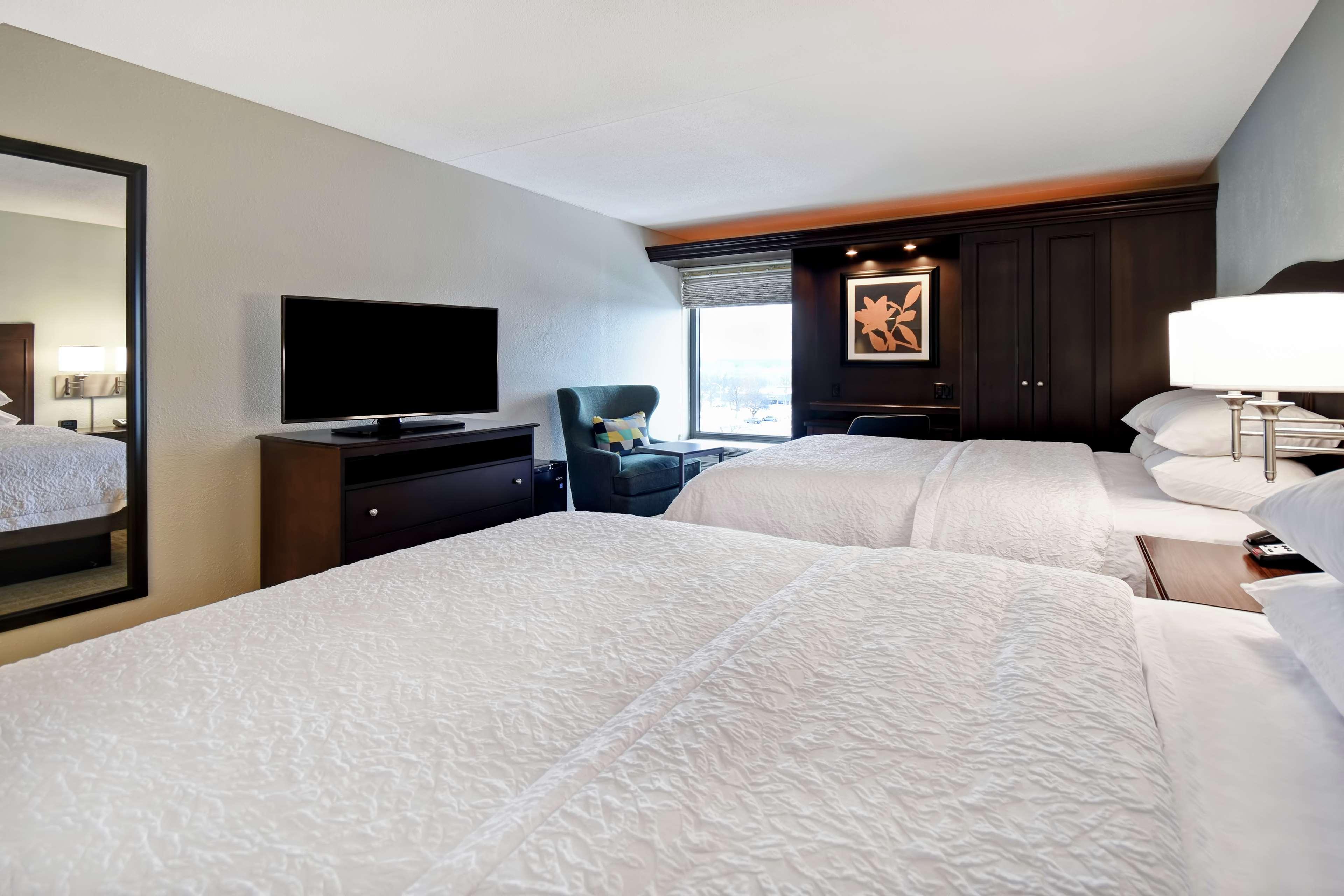 Hampton Inn Overland Park Dış mekan fotoğraf